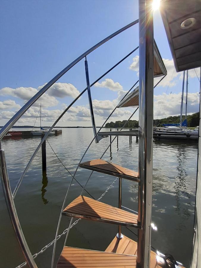 Hausboot Hilja Hotel Schleswig Exterior photo