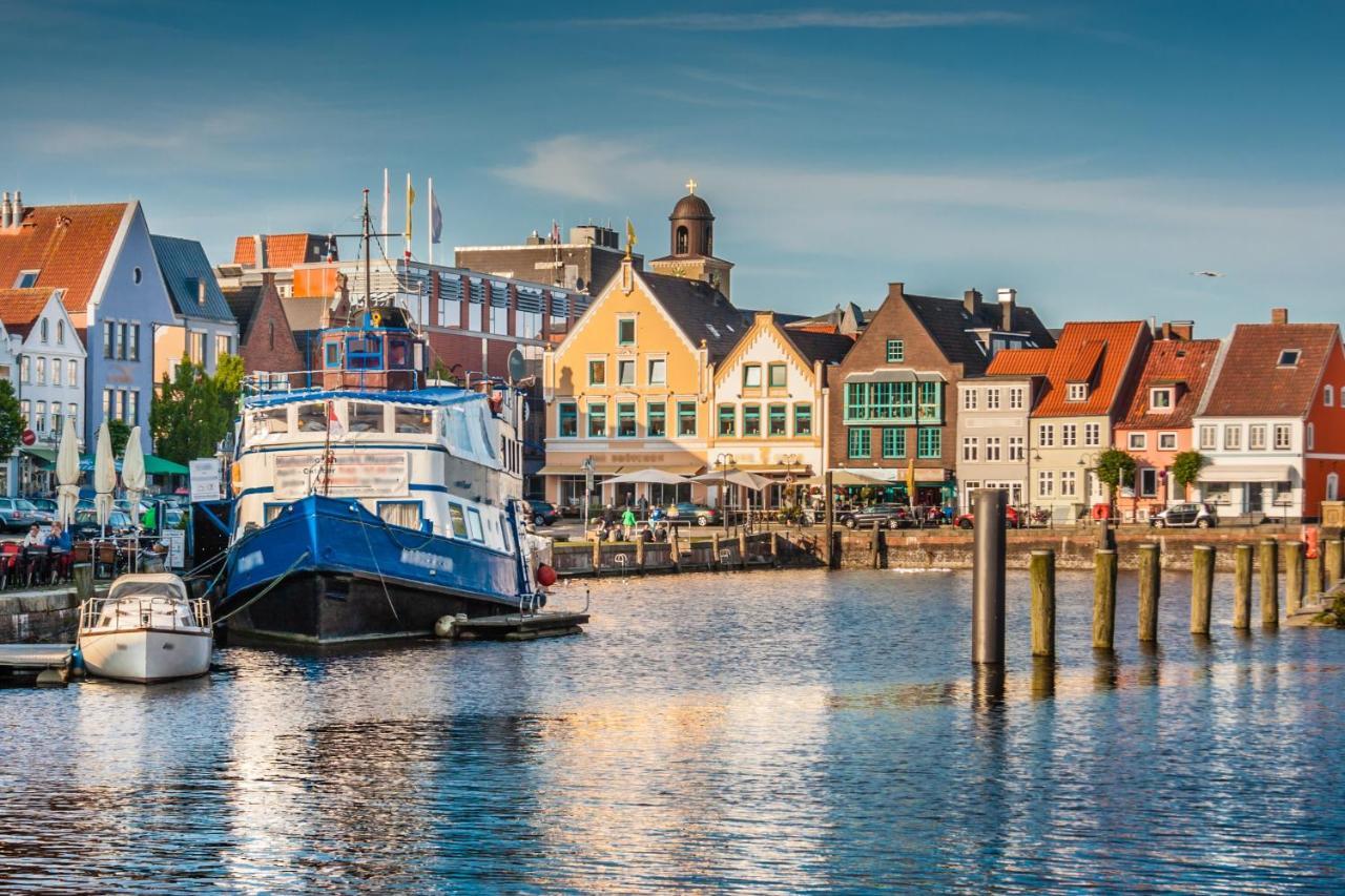 Hausboot Hilja Hotel Schleswig Exterior photo